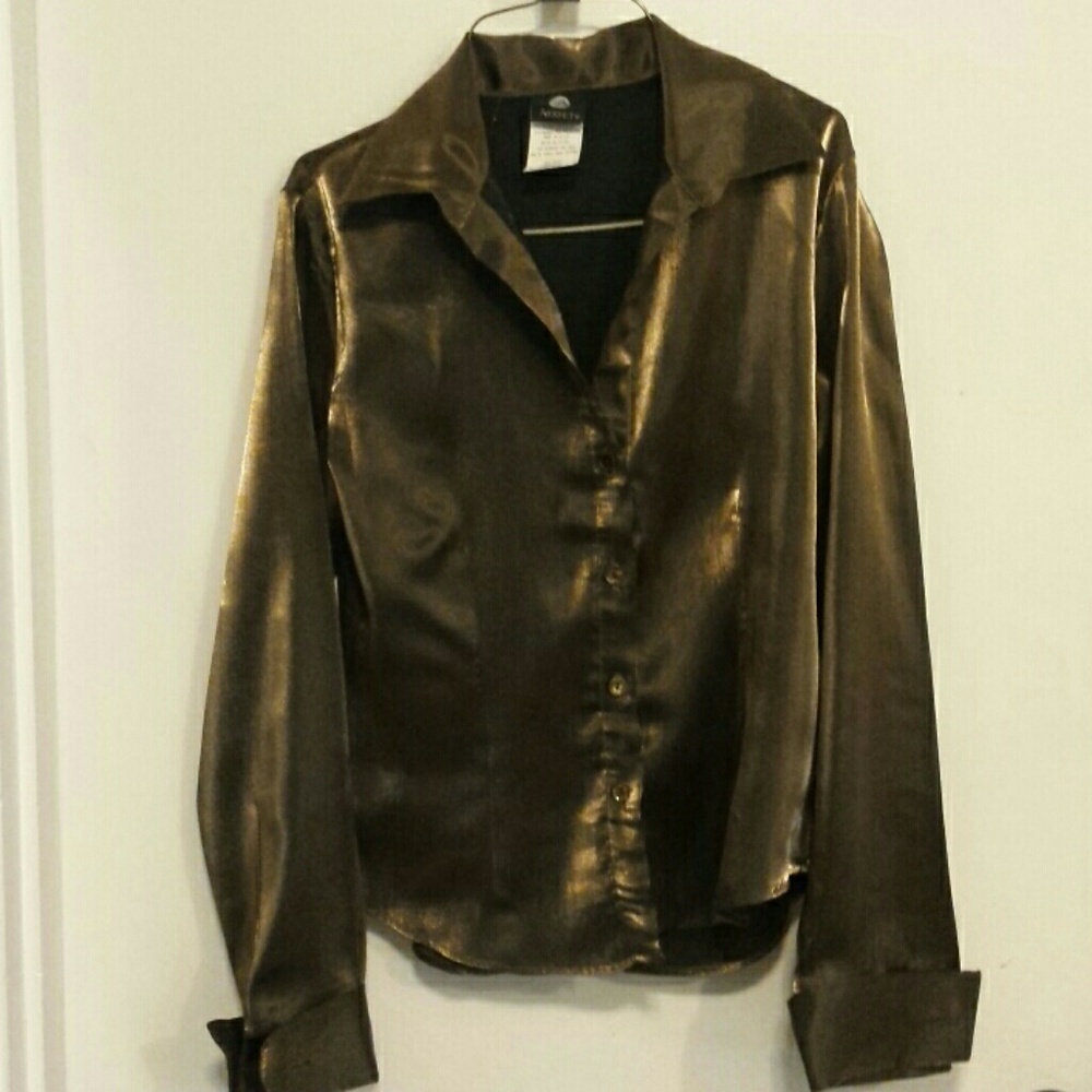 Beautiful simmering gold fitted blouse